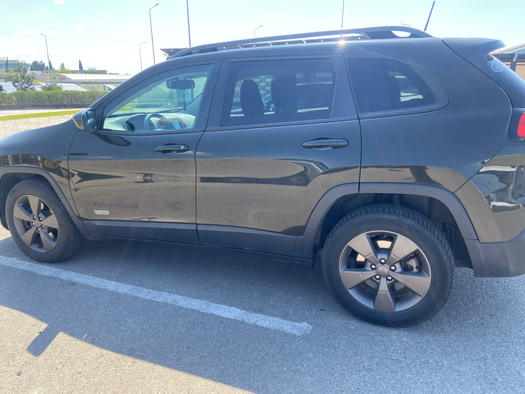 Jeep Cherokee